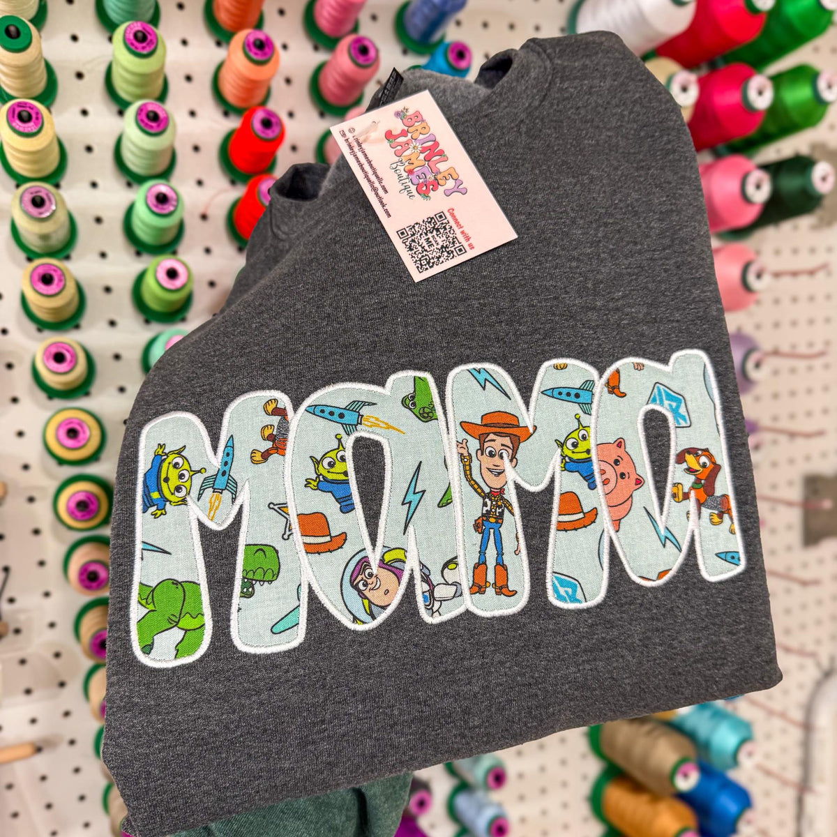 Mama Bubble Letters - Story Crewneck